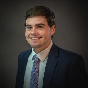 Meet your Posher, Hunter